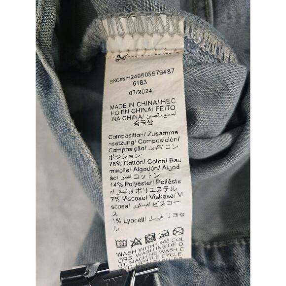 Manfinity Blue Denim Distressed Cutoff Button Up Vest Mens Size Large Lightwash - Picture 7 of 7